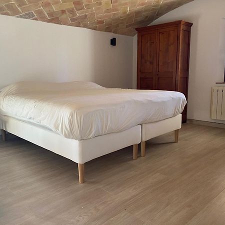 Can Massanet Llagostera Bagian luar foto